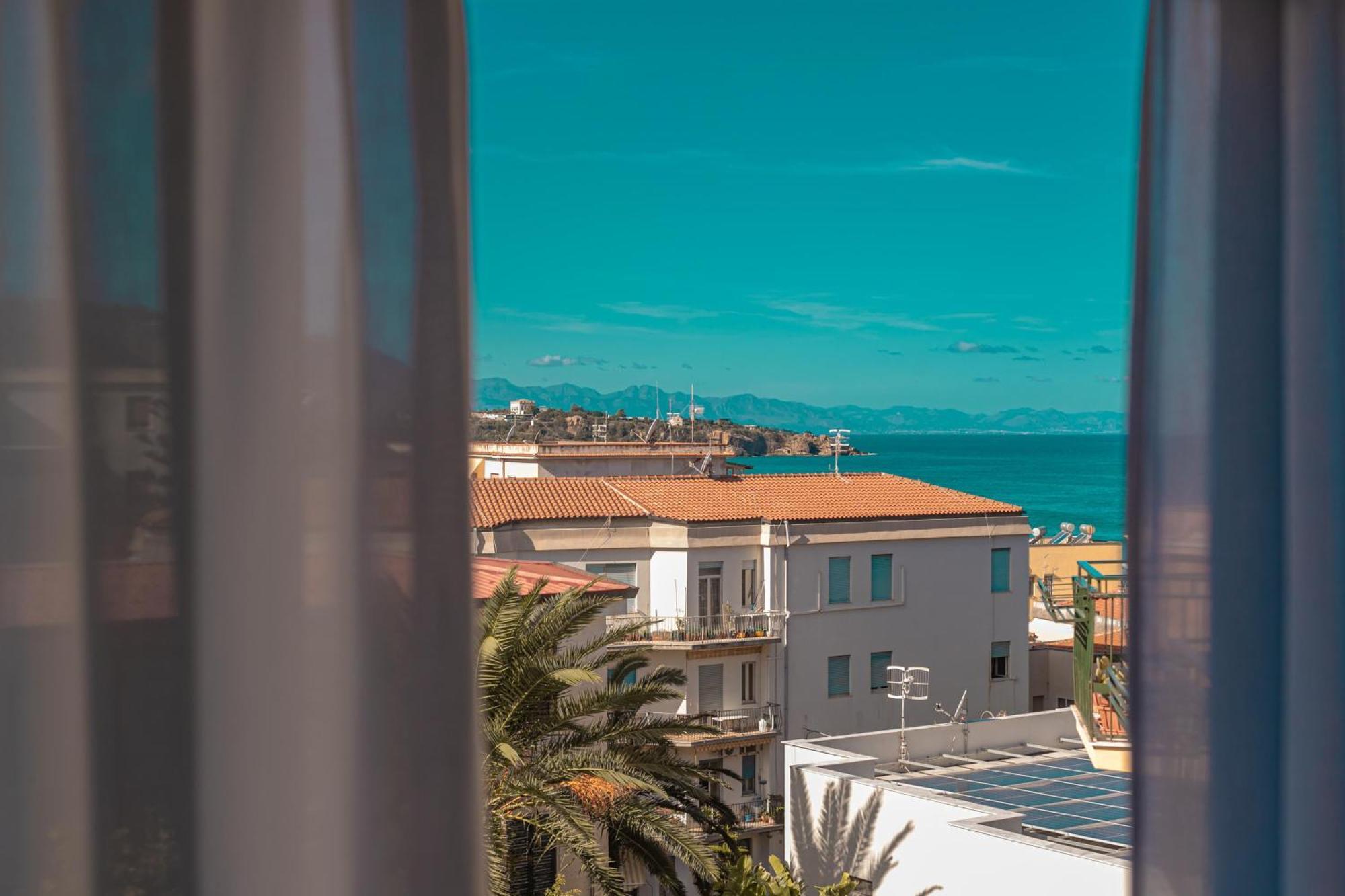 Nooria Sicilian Charme Rooms Cefalú Exterior foto
